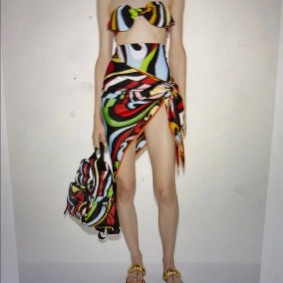 Emilio Pucci Multicolor Silk Scarf - Picture 5 of 5